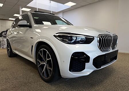BMW X5 45e M xDrive / PANO / LIFT / 360° / MATRIX