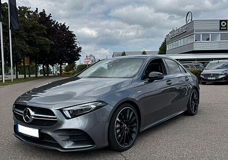 Mercedes-Benz A 35 AMG AMG A 35 4MATIC multibeam,pano,memory, Burmester