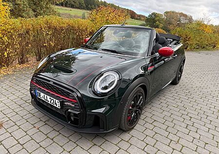 Mini John Cooper Works Cabrio Rebel Green