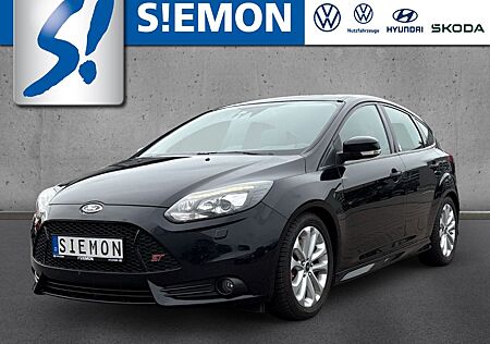 Ford Focus ST NAVI SHZ KEYFREE SCHIEBEDACH LEDER
