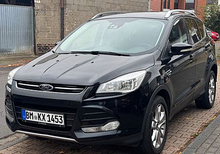 Ford Kuga 2,0 TDCi *LEDER*STZHZG*SCHEIBE-HEIZB