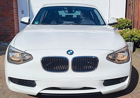 BMW 116i - F20 5-Türig+SHZ+TEMPO+SITZH+TÜV Bis 2027
