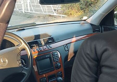 Mercedes-Benz S 320 CDI -