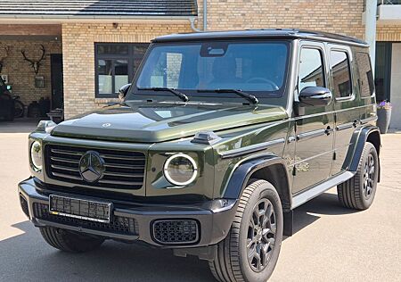 Mercedes-Benz G 450 d Night - Manufaktur Grün Metallic