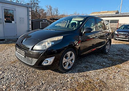 Renault Grand Scenic Dynamique 1.9 dCi 130 FAP