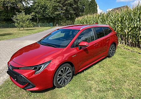 Toyota Corolla 2,0 Hybrid Team Deutsch Touring Spor...