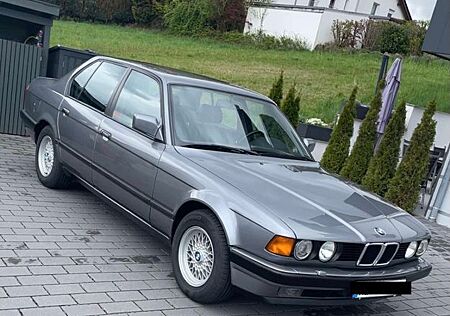 BMW 735iA - top gepflegt!