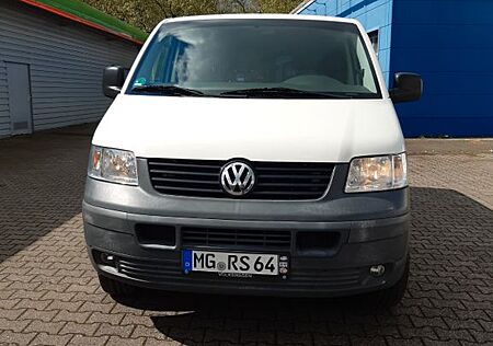 VW T5 Transporter Volkswagen Benzin u LPG AHK