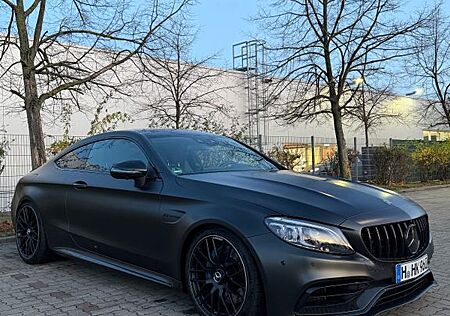 Mercedes-Benz C 63 AMG C63AMG *HeadUp*Perf.Abgas*360°*Pano*Carbon*Matt*