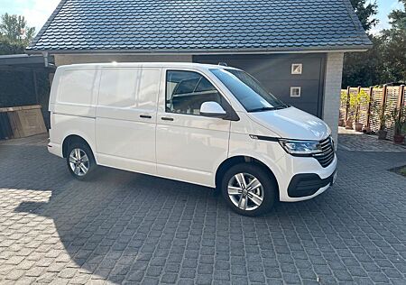 VW T6 Transporter Volkswagen T6.1 Transporter LED/AHK/GRA/Klima