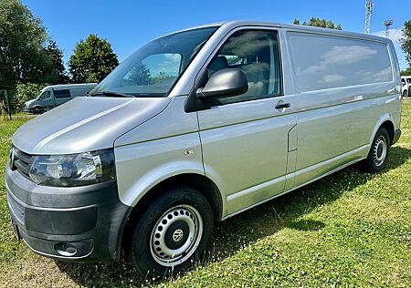 VW T5 Transporter Volkswagen Kombi lang Klimaautomatik