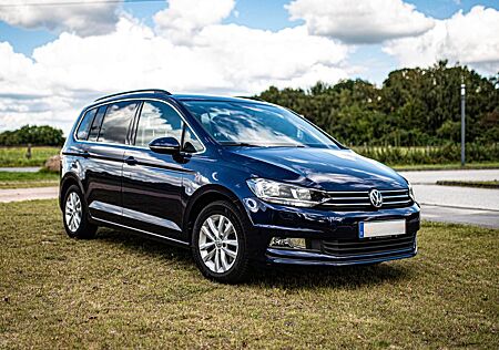 VW Touran Volkswagen Comfortline 1.2 TSI 7-Sitzer + AHK