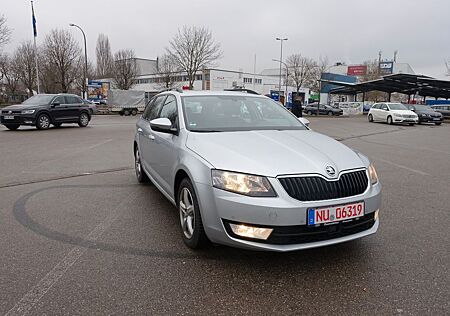 Skoda Octavia Combi Style 2,0TDI DSG