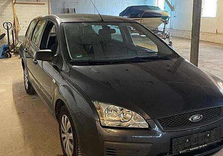 Ford Focus 1,6*Klima*1.Hand*TÜV 12/25