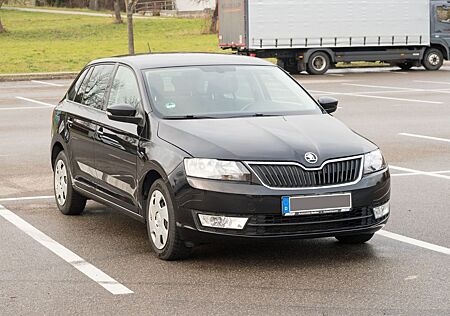 Skoda Rapid Joy 8-fach+Klimaauto+Navi+Tempo+SHZ+Scheck