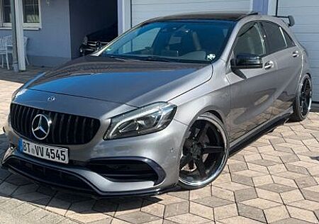 Mercedes-Benz A 45 AMG Mercedes-AMG A 45 4MATIC DCT Merced...