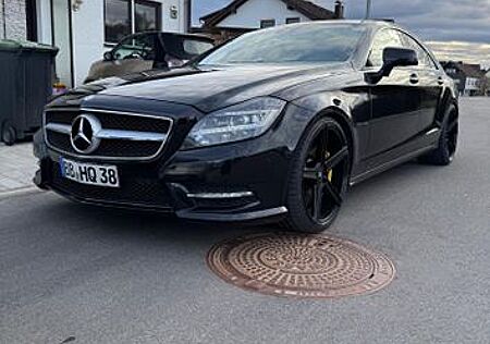 Mercedes-Benz CLS 500 4MATIC AMG