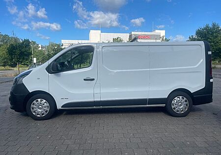Nissan NV300