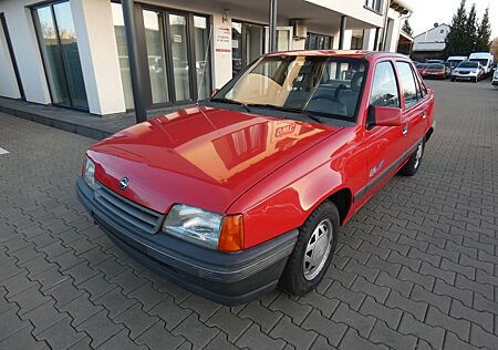 Opel Kadett 1,6 i Life Lim. Rot