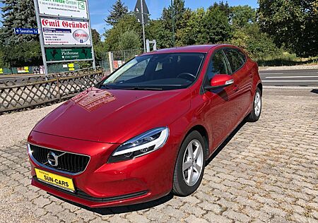 Volvo V40 Kinetic 2.0-So+Wi-Navi-Sitzh-PDC-Alu-TÜV neu