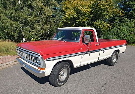 Ford F 100