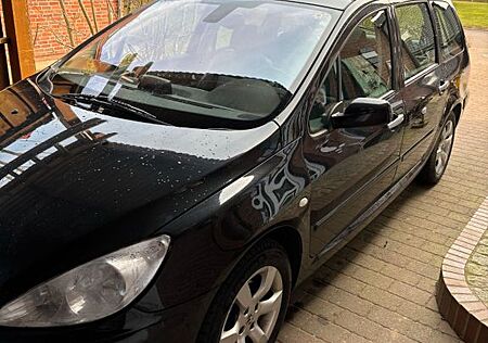 Peugeot 307 2.0 16V Premium 135 Automatik Premium