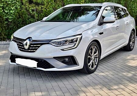 Renault Megane IV Grandtour R.S. Line