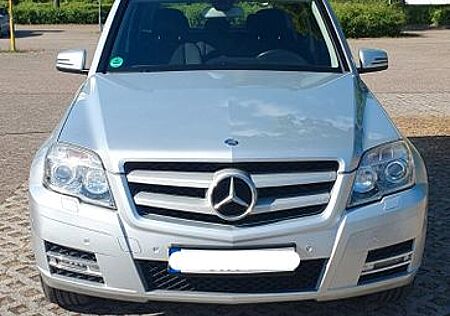 Mercedes-Benz GLK 220 CDI 4MATIC BlueEFF-Automatic-TÜV 04/2026