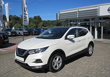 Nissan Qashqai 1.2 DIG-T Acenta Navi-Connect Design-Pak