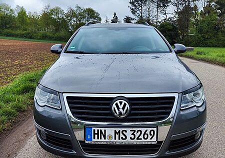 VW Passat Volkswagen 2.0 TDI DPF DSG 104kW Sportline Sportline