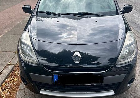 Renault Clio TomTom Edition TCE 100 TomTom Edition