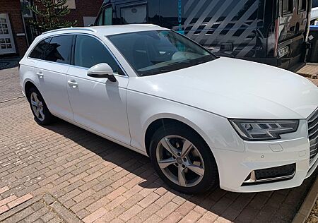 Audi A4 40 g-tron S tronic Avant -