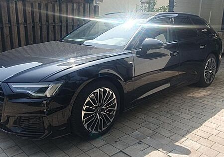 Audi A6 Avant 55 TFSI e quattro sport S-Line AHK 64'