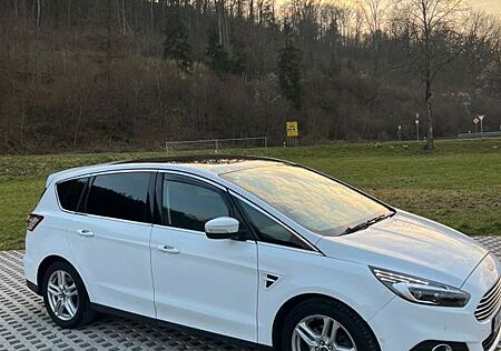 Ford S-Max 2,0 EcoBoost 176kW Titanium Automatik ...