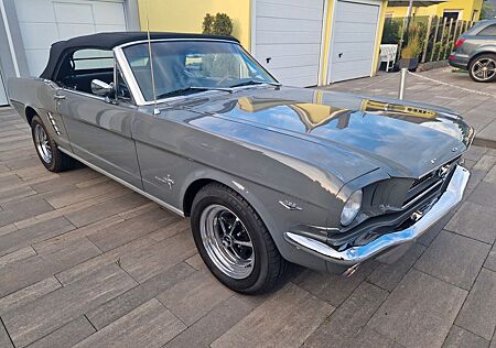 Ford Mustang V8
