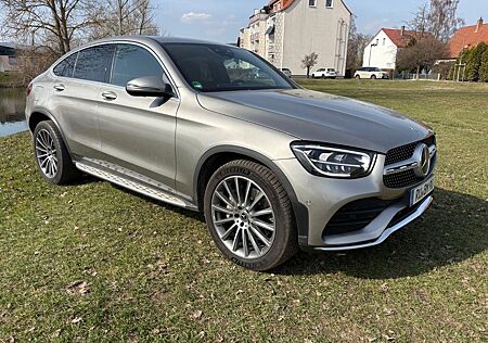 Mercedes-Benz GLC 300 GLC Coupe d 4Matic*Garantie*AHK