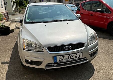 Ford Focus 1,6 Ti-VCT Titanium Titanium