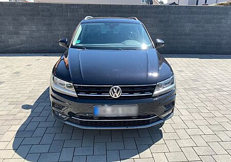 VW Tiguan Volkswagen 2.0 TDI SCR DSG Highline Highline