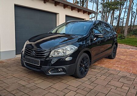 Suzuki SX4 S-Cross Automatik 1.Hand Bi-Xenon Pano Navi