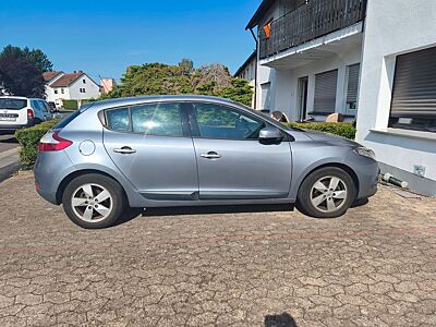 Renault Megane 3  1.6   TÜV NEU