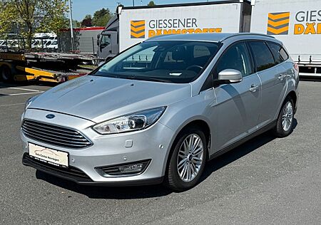 Ford Focus Turnier Titanium 1.5 TDCi/Kamera/Bi-Xenon