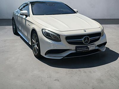 Mercedes-Benz Coupe 4Matic BRABUS SPORTABG. DISTRONIC BURMEST.