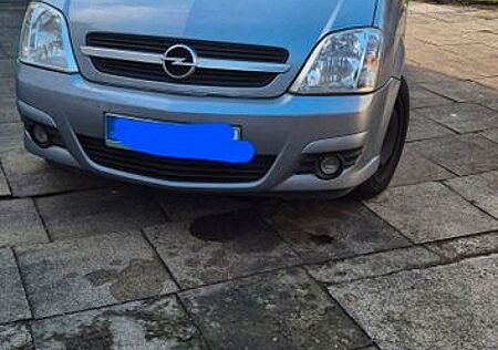 Opel Meriva 1.6 -