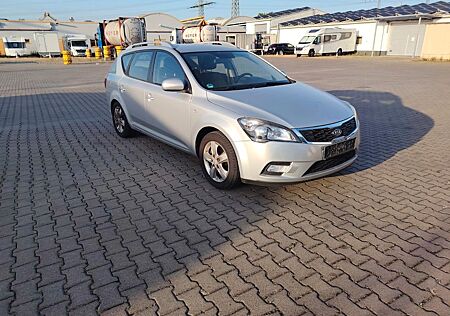 Kia Cee'd / Ceed 1.4 CVVT Vision Sporty Wagon Vision