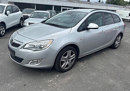 Opel Astra J Sports Tourer Design Edition