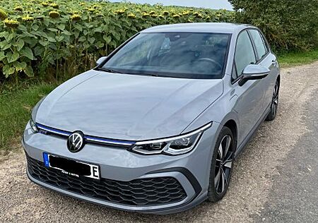 VW Golf Volkswagen 8 GTE DSG *LED*Navi*18Zoll*