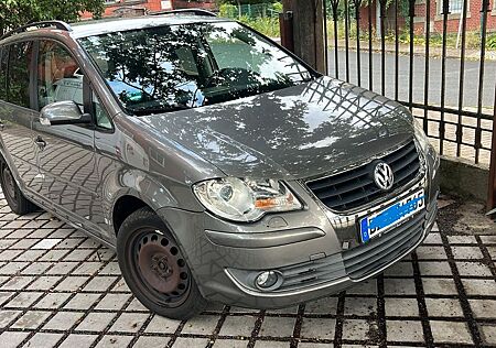 VW Touran Volkswagen 2.0 EcoFuel Trendline Trendline