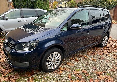 VW Touran Volkswagen 1.2 TSI Comfortline, AHK, Panoramadach