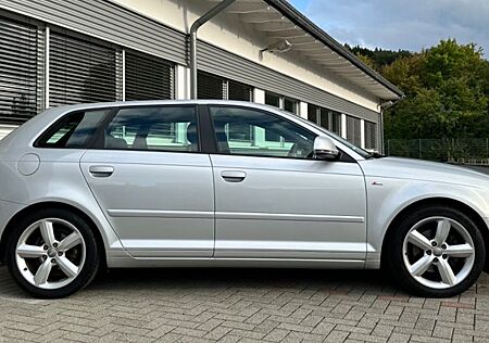 Audi A3 125PS S-Line abgeflachtes Lenkrad TÜV NEU