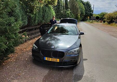 BMW 730d -